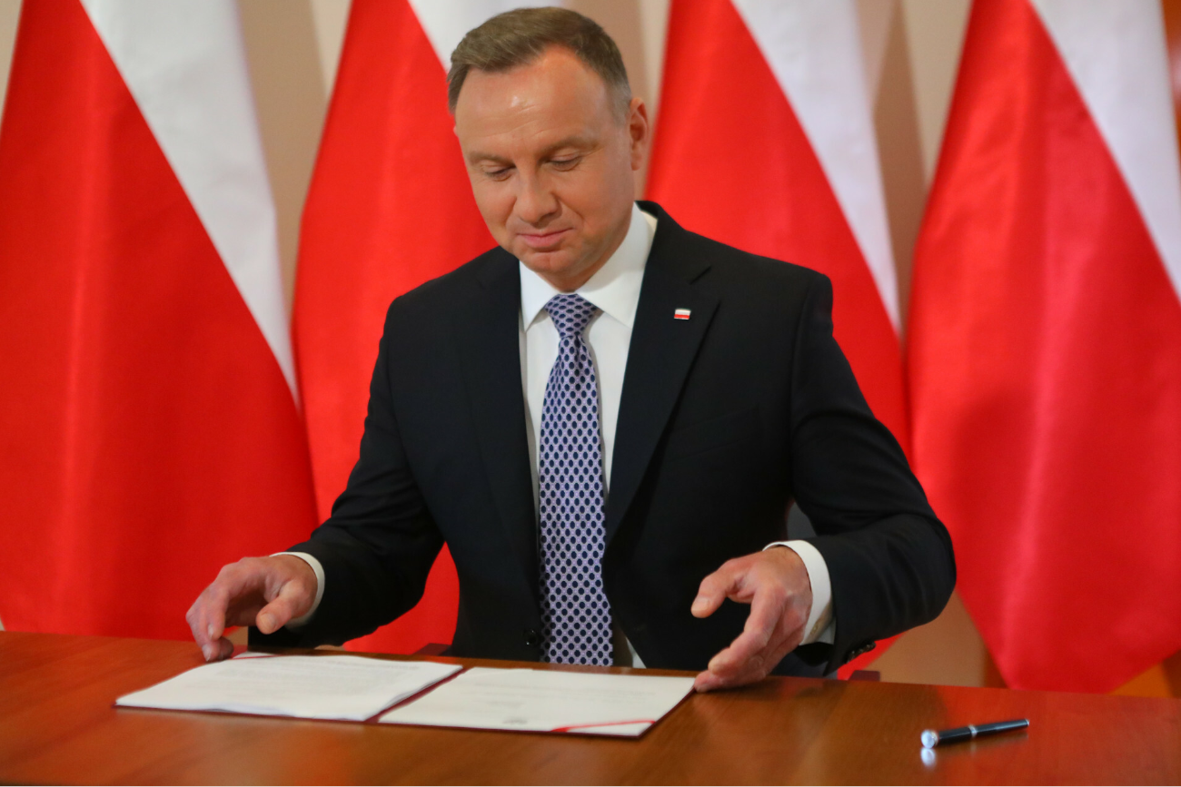 Andrzej Duda podpisał trzy nowe ustawy. Jest decyzja prezydenta ws. in vitro