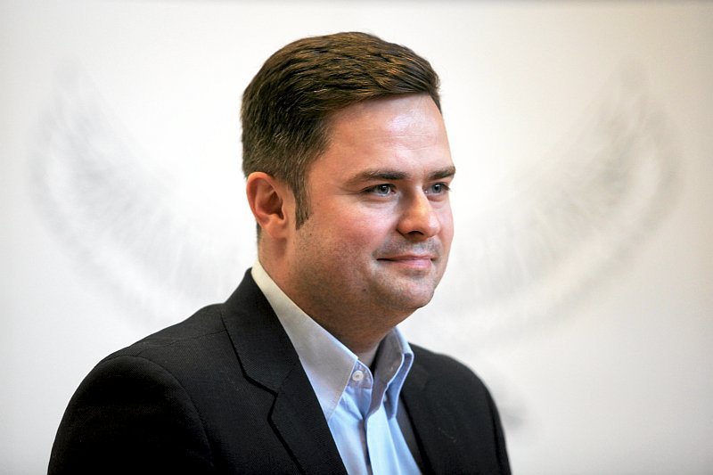 Adam Hofman przekonuje, że lepsze notowania PO to tylko efekt tego, że rządu nie krytykuje PiS.