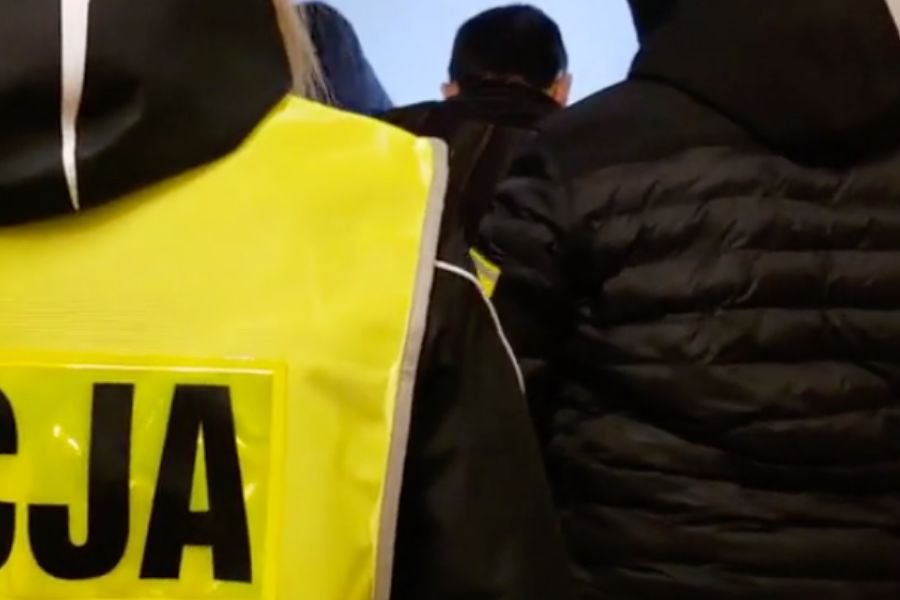 Z policyjnej notatki ma wynikać, że Stefan W. odgrażał się, że przeprowadzi atak maczetą. Jednak nie zapobiegło to tragedii.