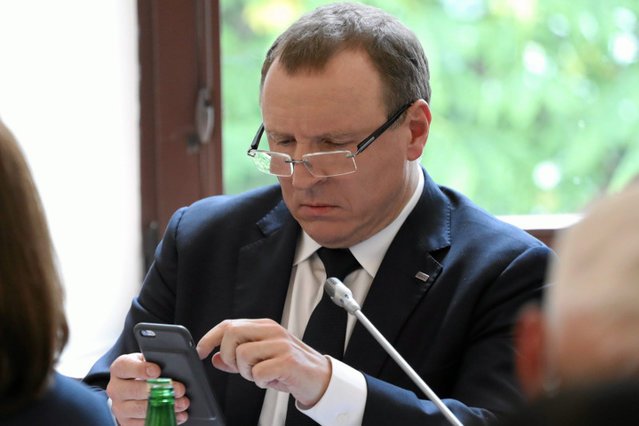 Prezes TVP nie musi się teraz martwić o pieniądze. Jacek Kurski dostał wysoką pożyczkę ze skarbu państwa na rozwój telewizji publicznej.