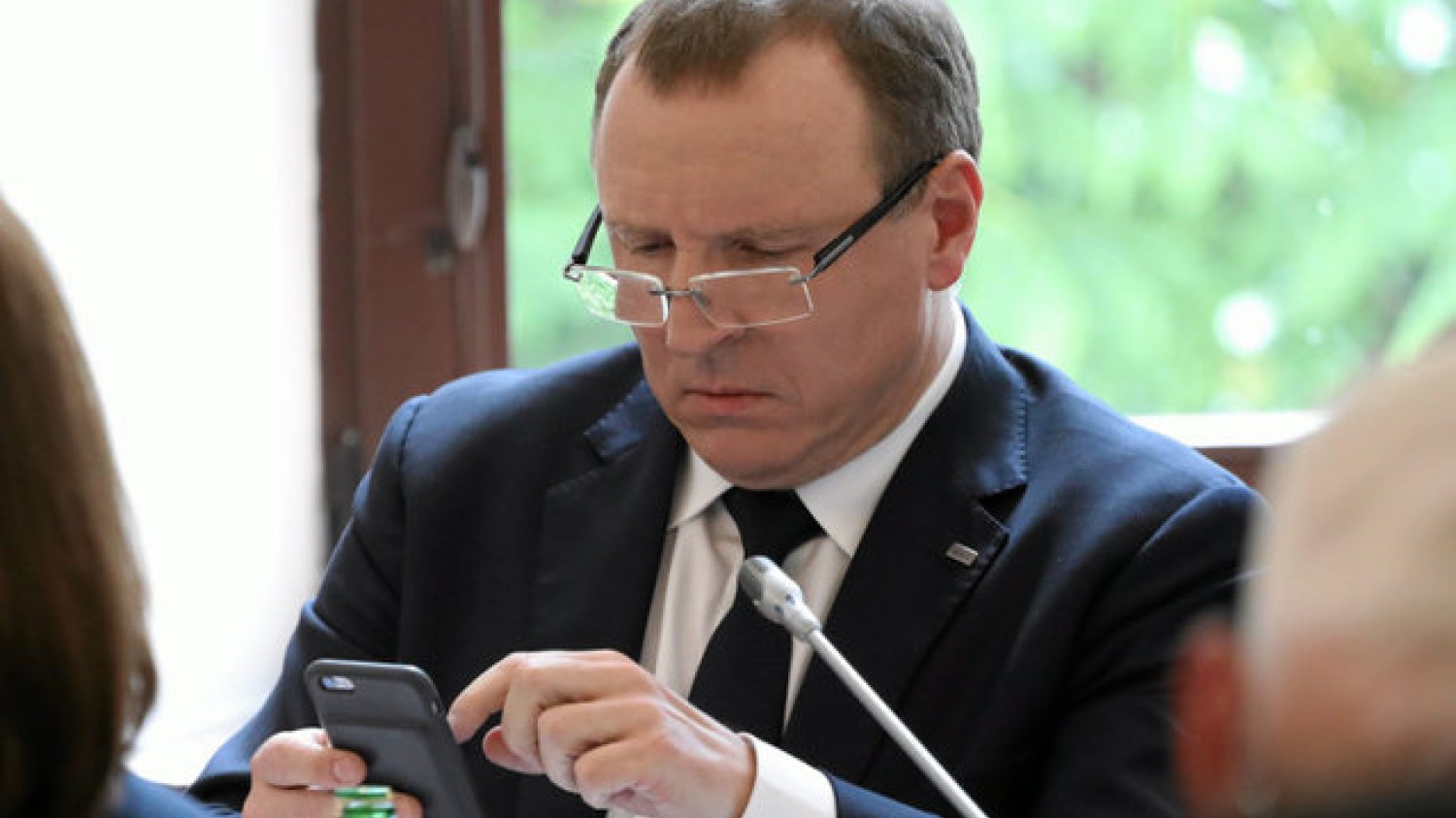 Prezes TVP nie musi się teraz martwić o pieniądze. Jacek Kurski dostał wysoką pożyczkę ze skarbu państwa na rozwój telewizji publicznej.