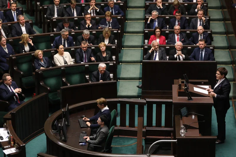 W debacie nad wnioskiem o konstruktywne wotum nieufności dla rządu wcale nie chodziło o sam wniosek