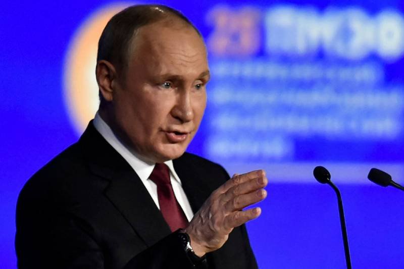 Prezydent Rosji mówił o tym, że "kraje zachodu ostatecznie przegrały" oraz o tym, że "tak naprawdę Rosja jeszcze niczego nie zaczęła na poważnie"