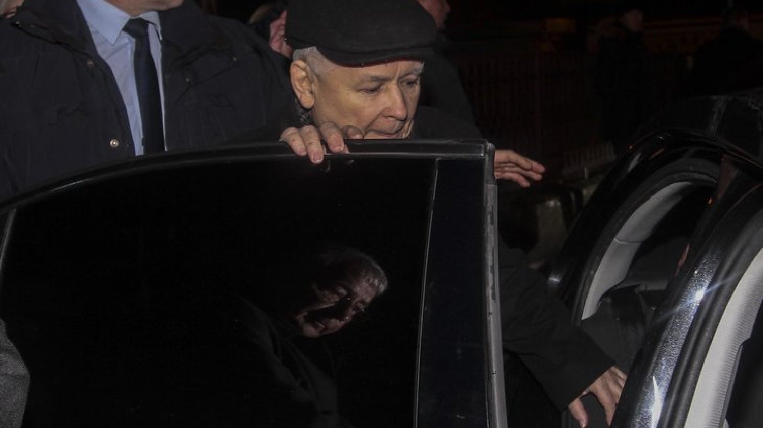 Firma Grom Group, która ochrania Jarosława Kaczyńskiego, kupiła poligon
