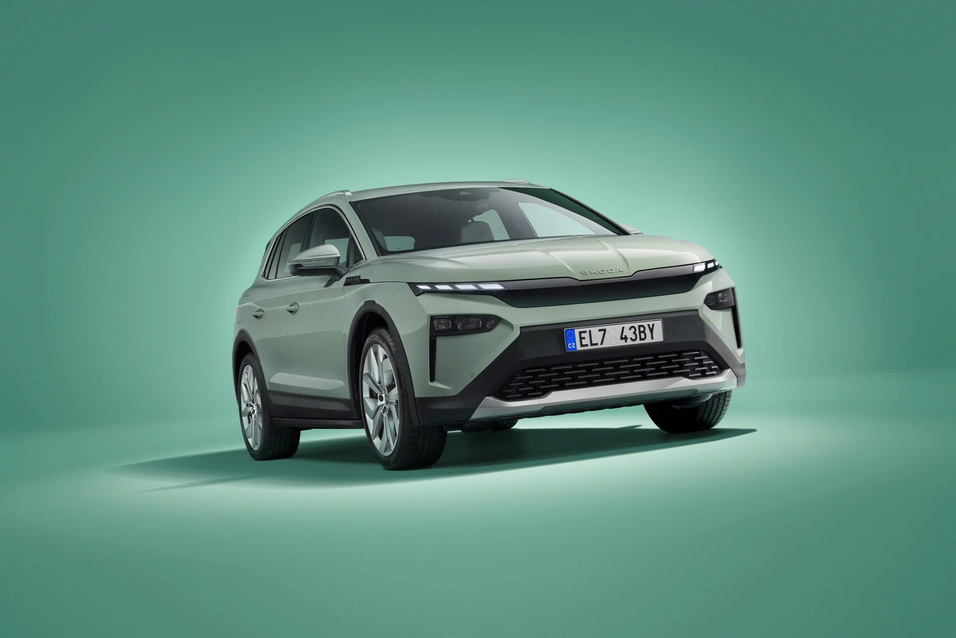 Czeski producent aut wprowadził pod koniec zeszłego roku "elektryka", który zapowiada się na murowany hit. Przedstawiamy 5 rzeczy, którymi zaskoczy i zachwyci was nowa Škoda Elroq.