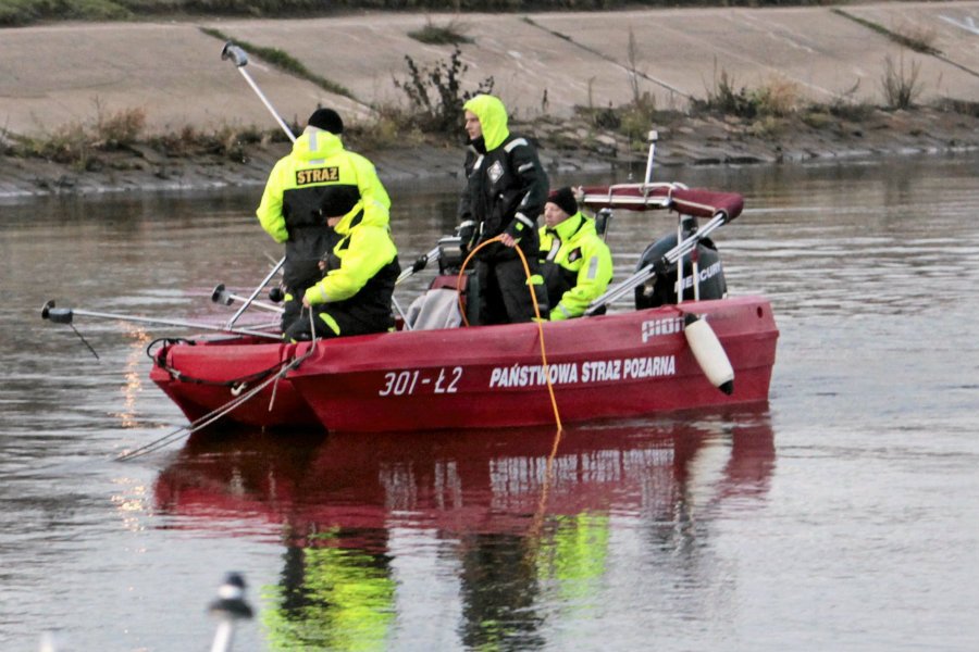 Strażacy wciąż poszukują mężczyzny, który wypadł z łódki w okolicy Starego Kostrzynka (woj. zachodniopomorskie). Zdjęcie poglądowe.
