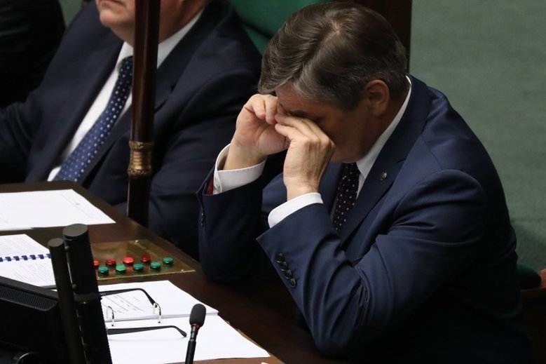 PiS wyciąga wnioski z afer związanych z lotami marszałków oraz premiera.