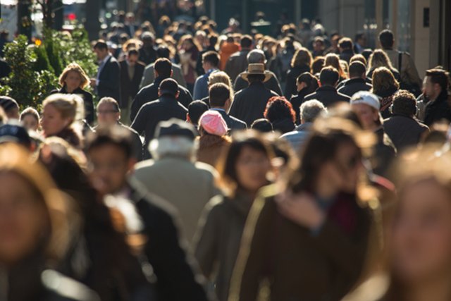 Polacy nie są już tak skłonni do poświęceń, jak kilkadziesiąt lat temu.