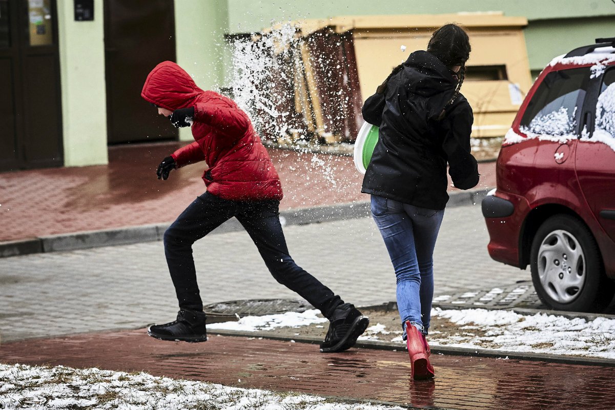 Jaka pogoda na Wielkanoc? Niby wiosennie, ale jednak kwiecień-plecień...