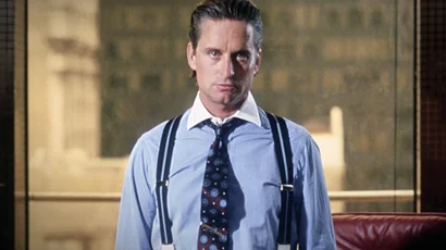 Gordon Gekko, wyrachowany i bezwzględny finansista z Wall Street