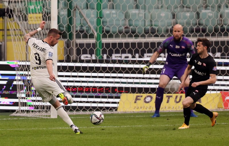 Legia Warszawa nie wygrała z Cracovią, ale jest coraz bliżej mistrzostwa Polski