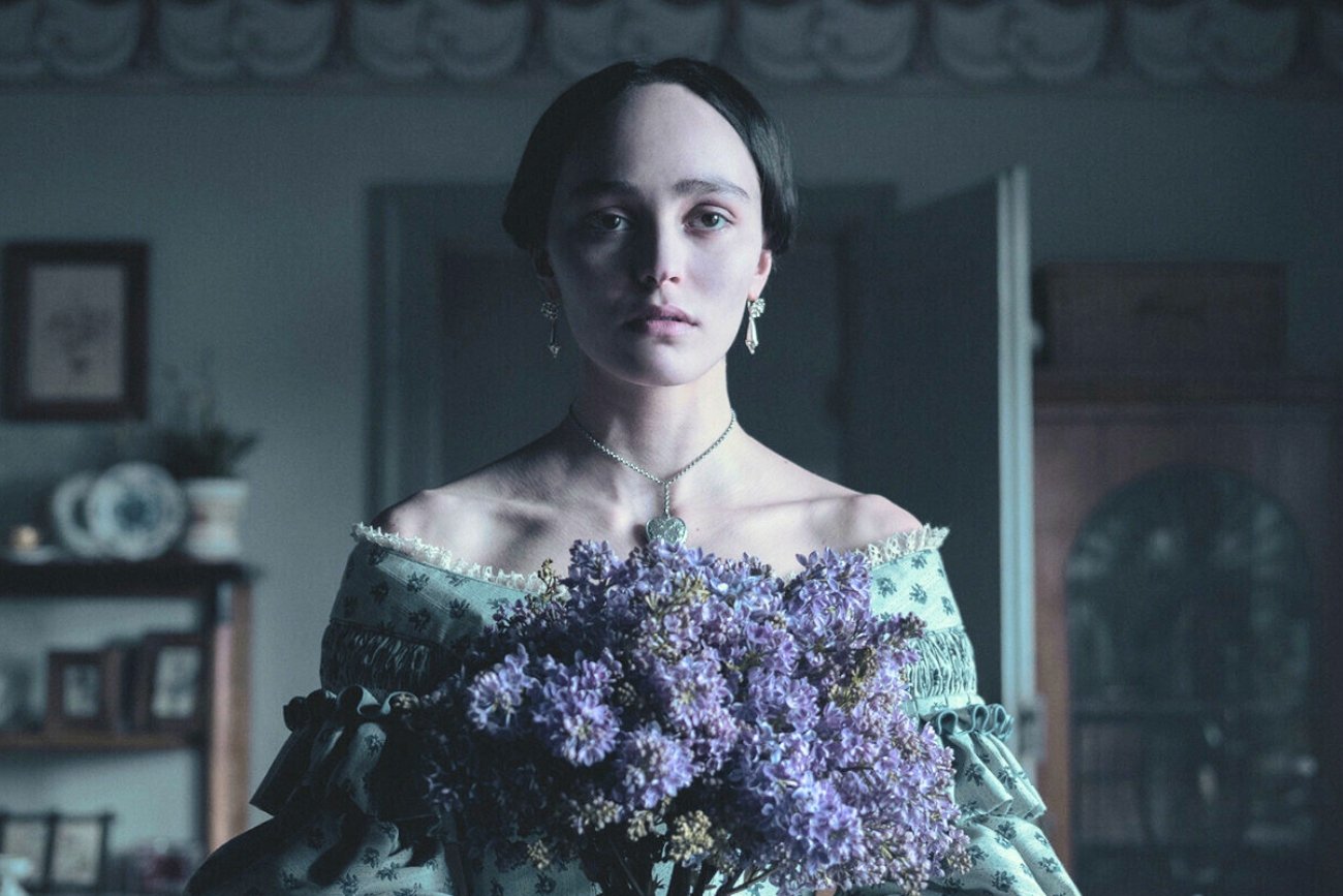 Horror Nosferatu z Lily-Rose Depp już w kinach. Film powalczy o te Oscary