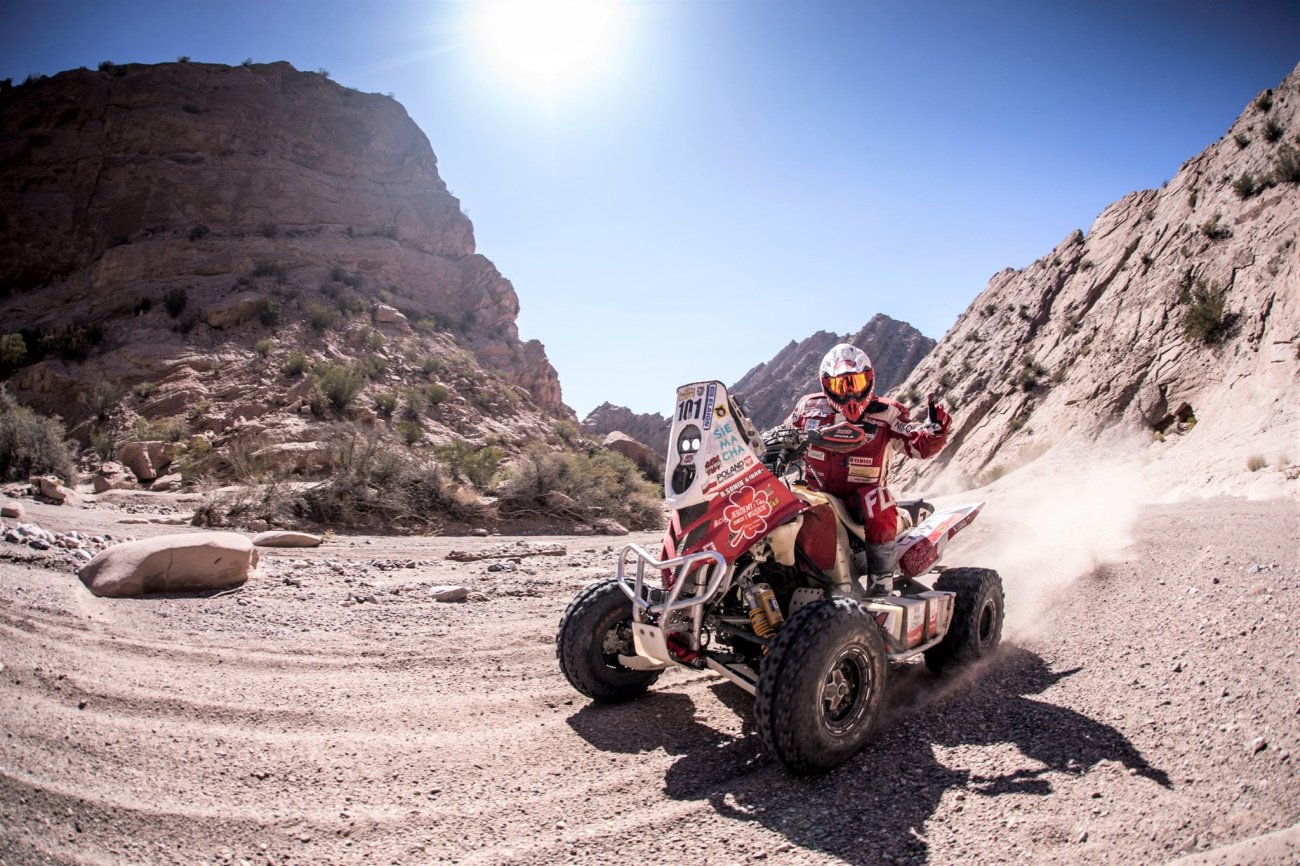 Rafał Sonik świat rajdów łączy z działalnością w Tatrach i edukacją przyszłych pokoleń