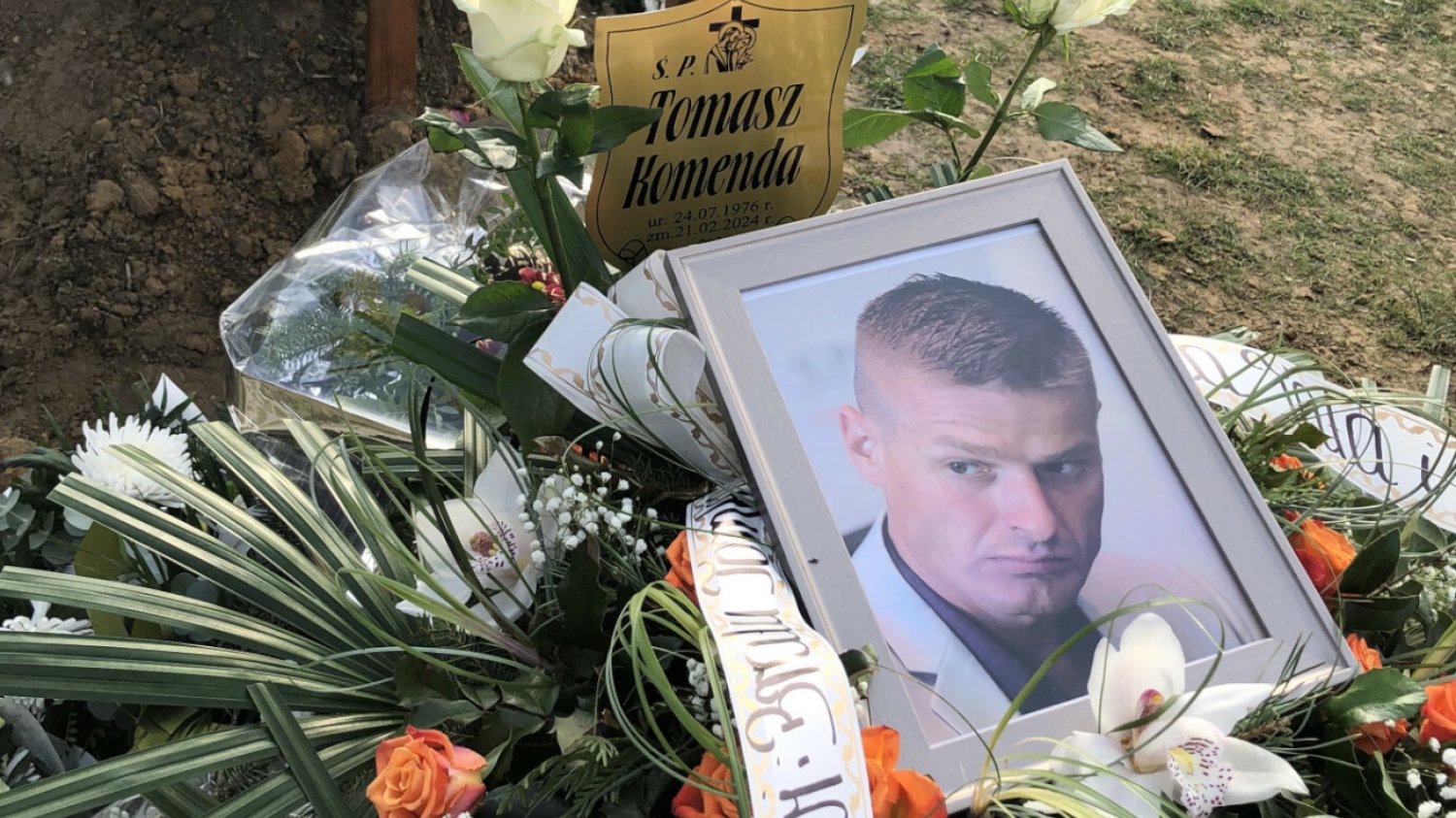 grób Tomasza Komendy