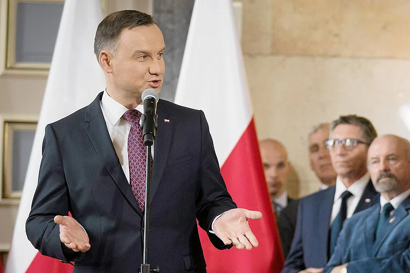 Zasłużone dla Polski osoby nie chcą odznaczeń z rąk polityka pokroju Andrzeja Dudy. Kolejne tego typu afronty chyba nie powinny prezydenta już dziwić.
