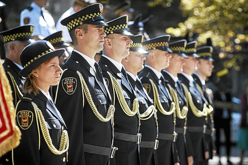 Ruch Palikota chce likwidacji straży miejskiej. Na zdjęciu: Święto łódzkich strażników miejskich.