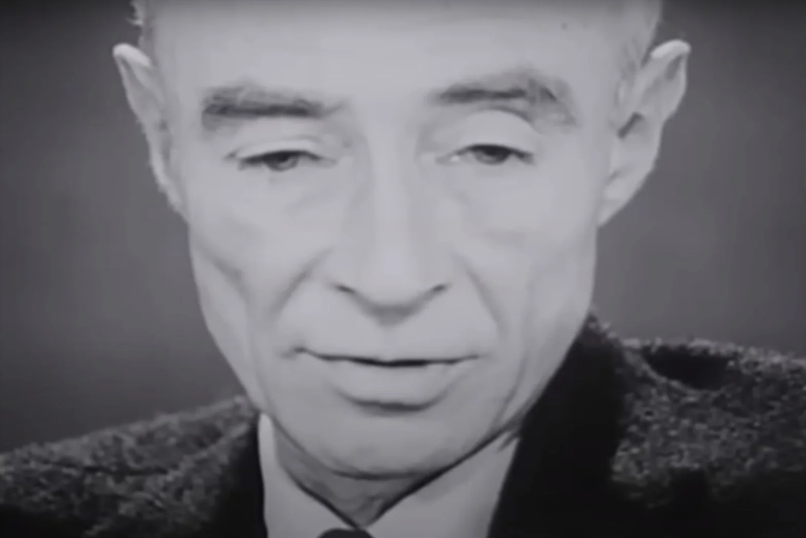 Robert Oppenheimer Stałem się Śmiercią. Niszczycielem światów cytat skąd pochodzi co oznacza hinduizm Robert Oppenheimer Stałem się Śmiercią. Niszczycielem światów cytat skąd pochodzi co oznacza hinduizm