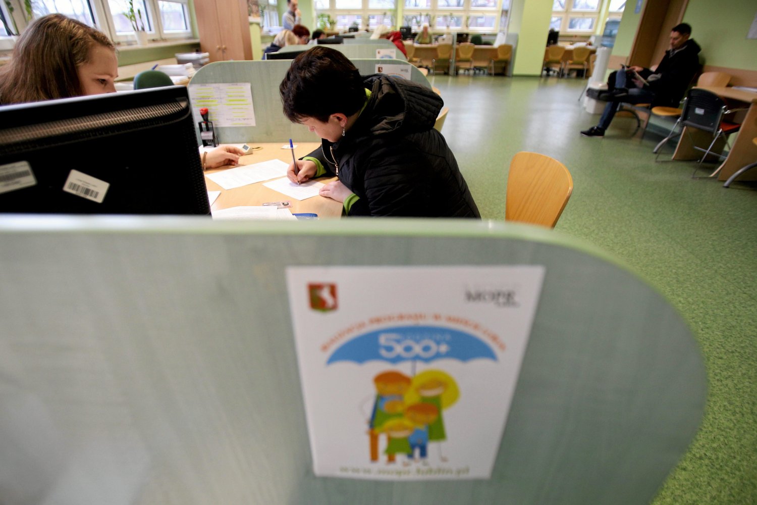 Marek Bryszewski z olsztyńskiej spółki ZGOK powiedział o negatywnym skutku programu Rodzina 500+.