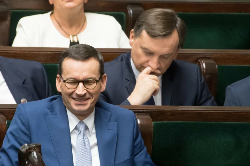 Konflikt między Mateuszem Morawieckim a Zbigniewem Ziobrą. Premier odpowiada na krytykę