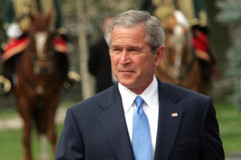 [url=http://shutr.bz/1fHjkGr]George[/url] Bush