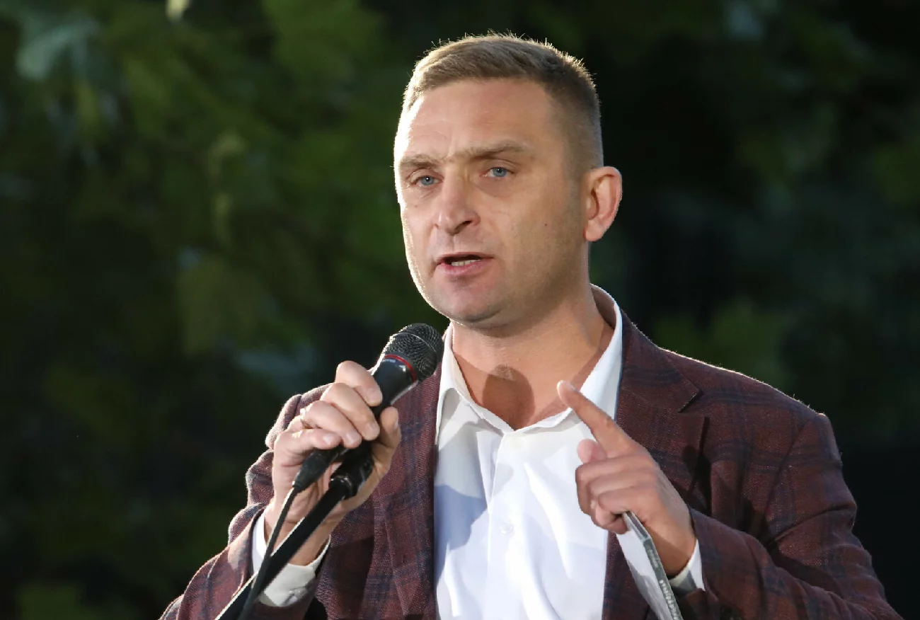 Robert Bąkiewicz rusza z własną telewizją. Wiadomo, kiedy wystartuje