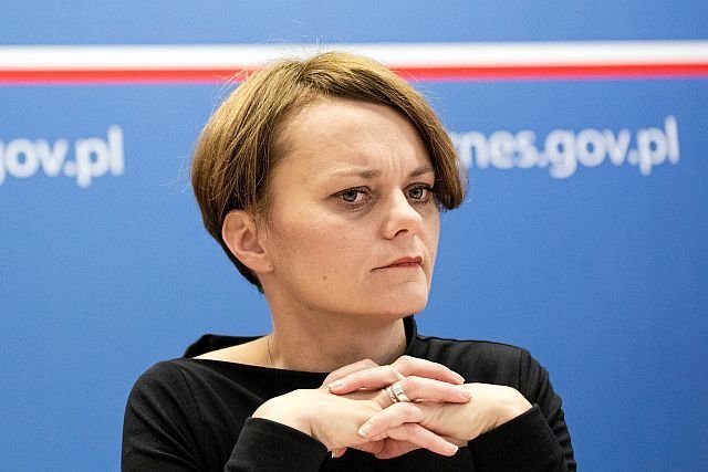 Jadwiga Emilewicz użyła kuriozalnego argumentu w obronie pisowskiej reformy sądownictwa.
