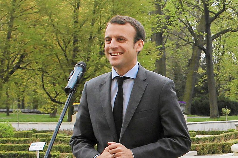 Emmanuel Macron dopiero czeka na największy triumf. Przed miesiącem zdobył prezydenturę, za dwa tygodnie jego partia szturmem weźmie Zgromadzenie Narodowe.