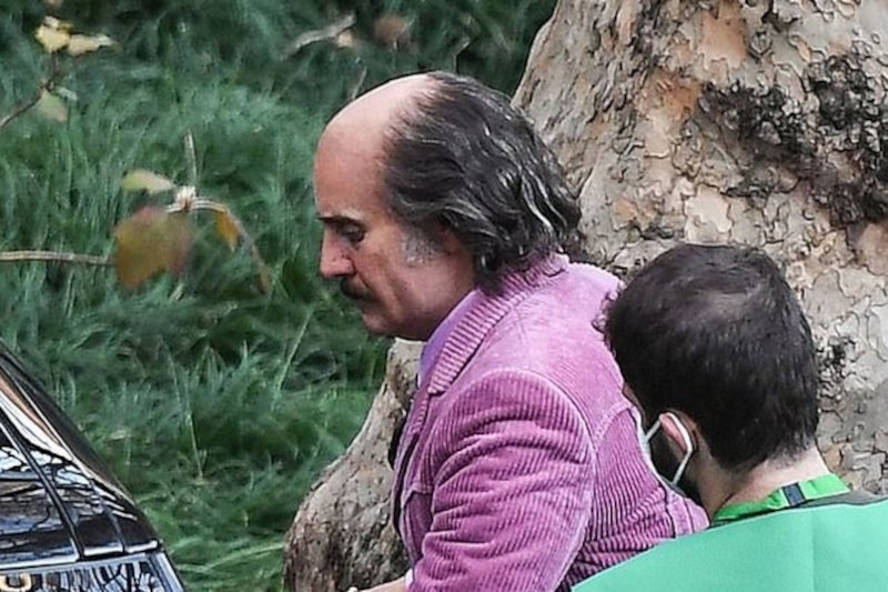 "House of Gucci". Kim jest aktor ze zdjęć?