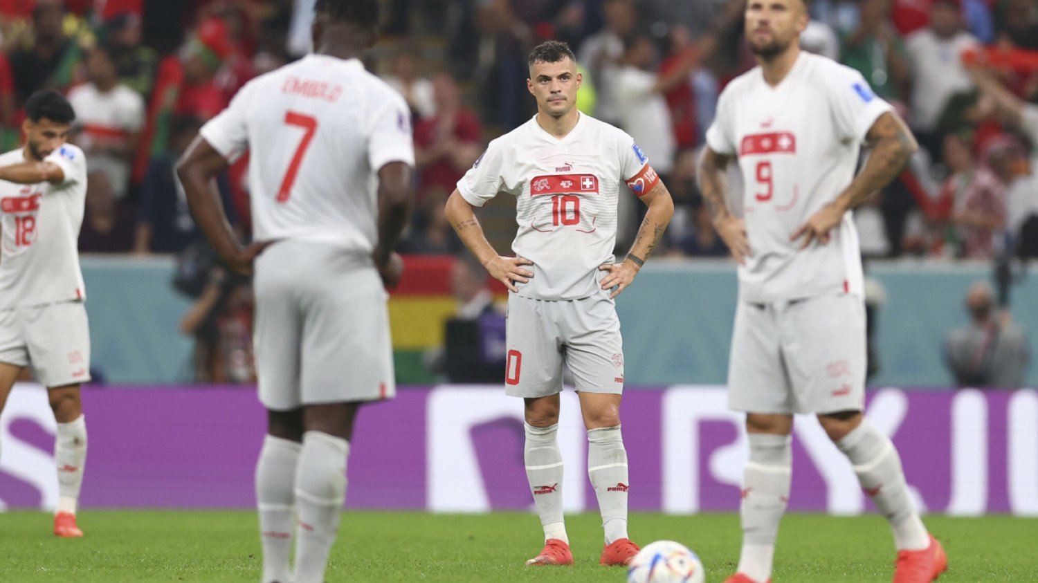 Szwajcaria przegrała we wtorkowym meczu 1/8 finału MŚ z Portugalią aż 1:6 (0:2). Czy jednym z powodów był wirus?