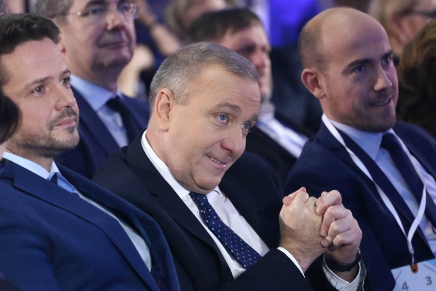 Grzegorz Schetyna nie może być zadowolony po najnowszym sondażu IPSOS dla oko.press.