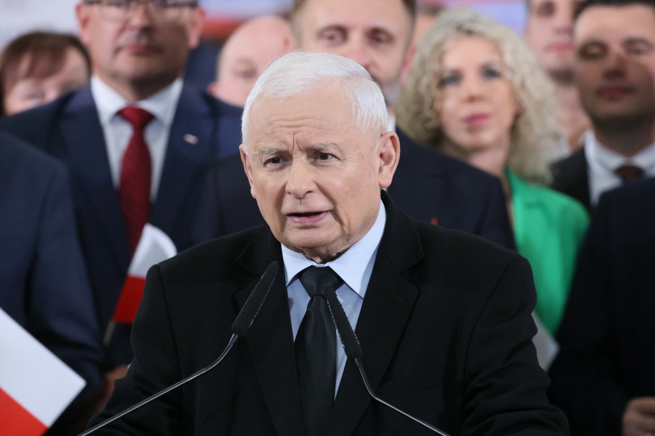 Blisko 40 proc. badanych nie chce, by znów rządził PiS