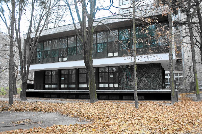 Syreni Śpiew, ul Szara 10 a.