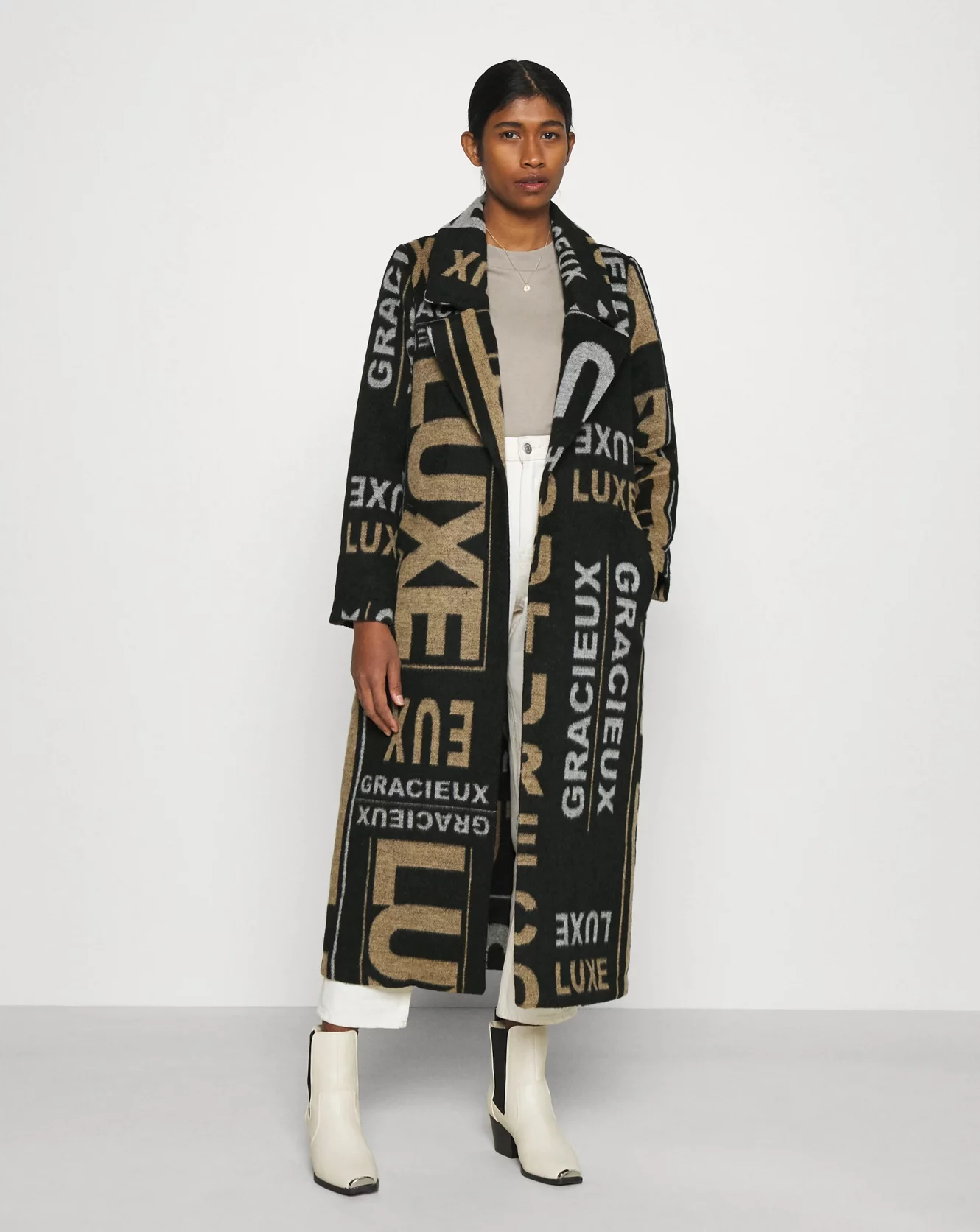 River Island