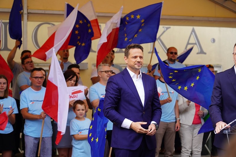 Rafał Trzaskowski odwiedzi Urszulin. Andrzej Duda nie był tam przez wszystkich mile widziany.