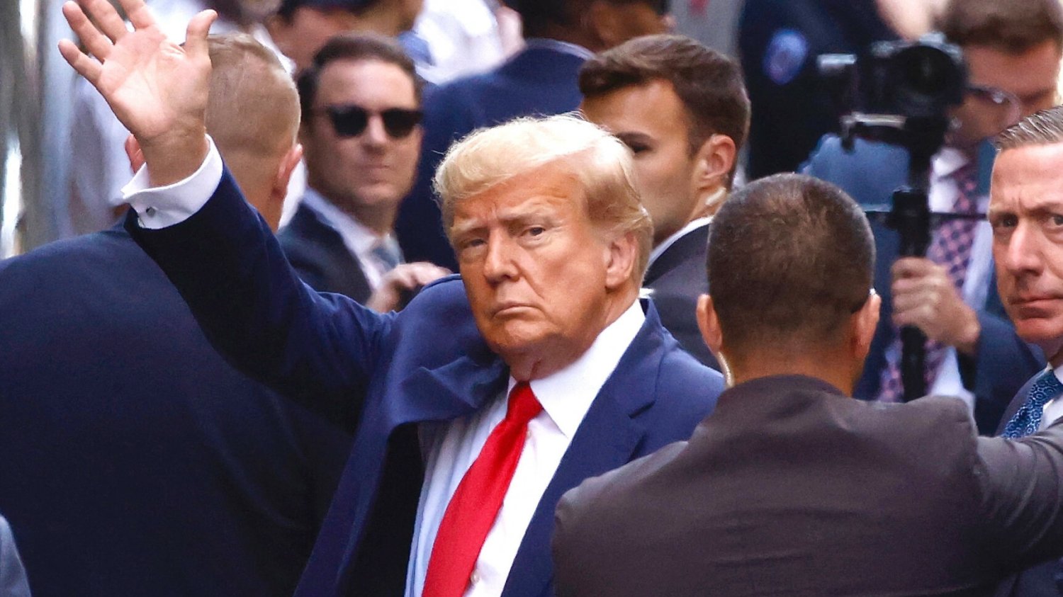 Donald Trump opuścił sąd w Nowym Jorku.
