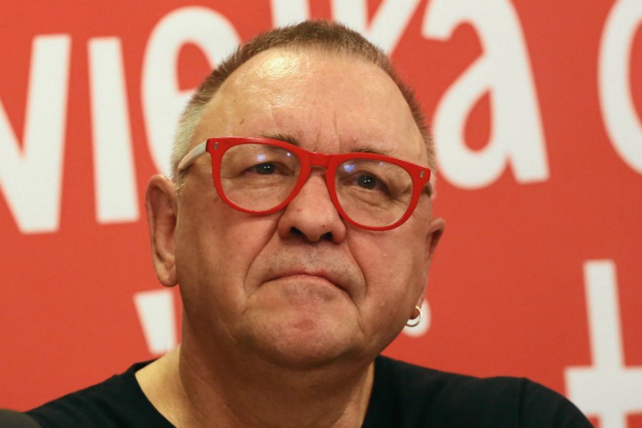 Jerzy Owsiak zadeklarował, że przekaże niepełnosprawnym dochód ze swojej książki.