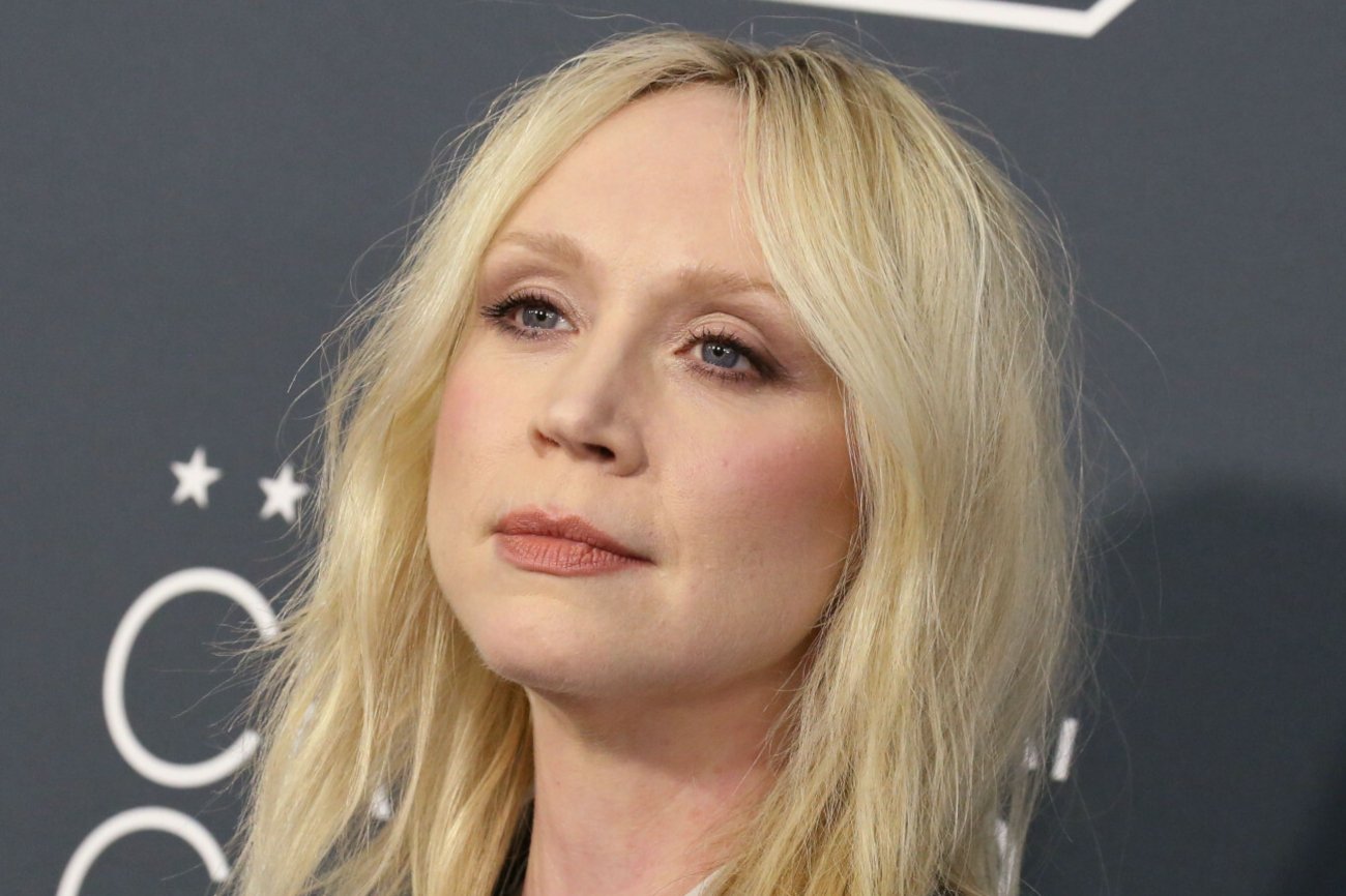 Gwendoline Christie jako Lucyfer w serialu "Sandman".