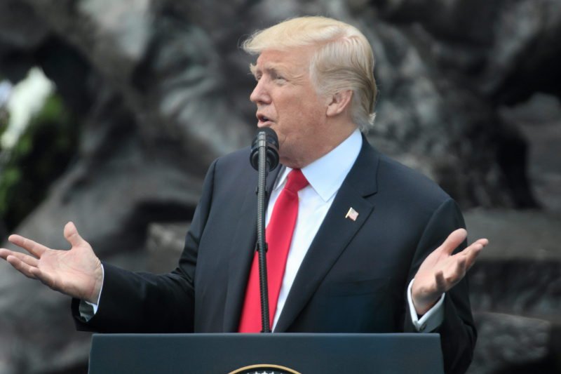 Donald Trump nie mógł przy okazji zamachu nie przekazać swoich poglądów.