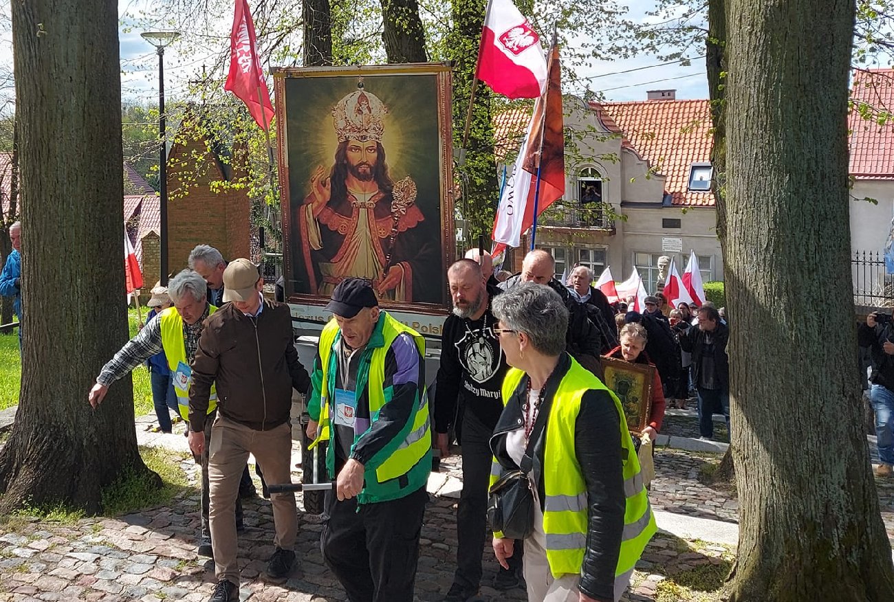 W Gietrzwałdzie odbył się protest.