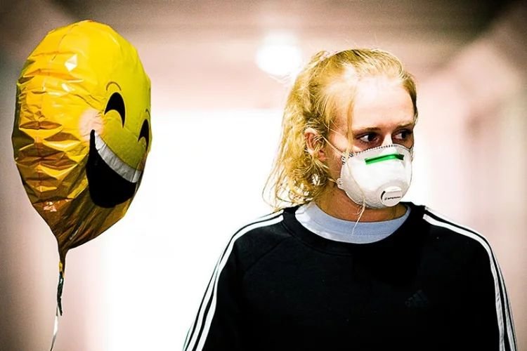 Młodzi nie chcą się szczepić. Czy przekonają ich organizatorzy festiwali?