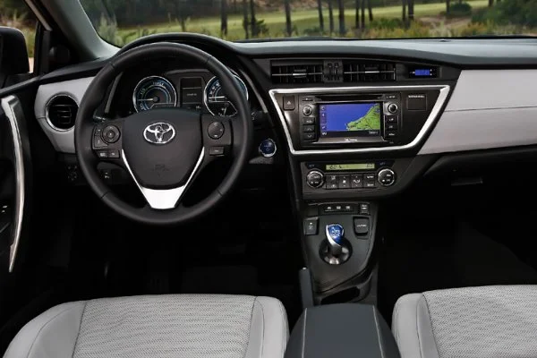 Toyota Auris Hybrid