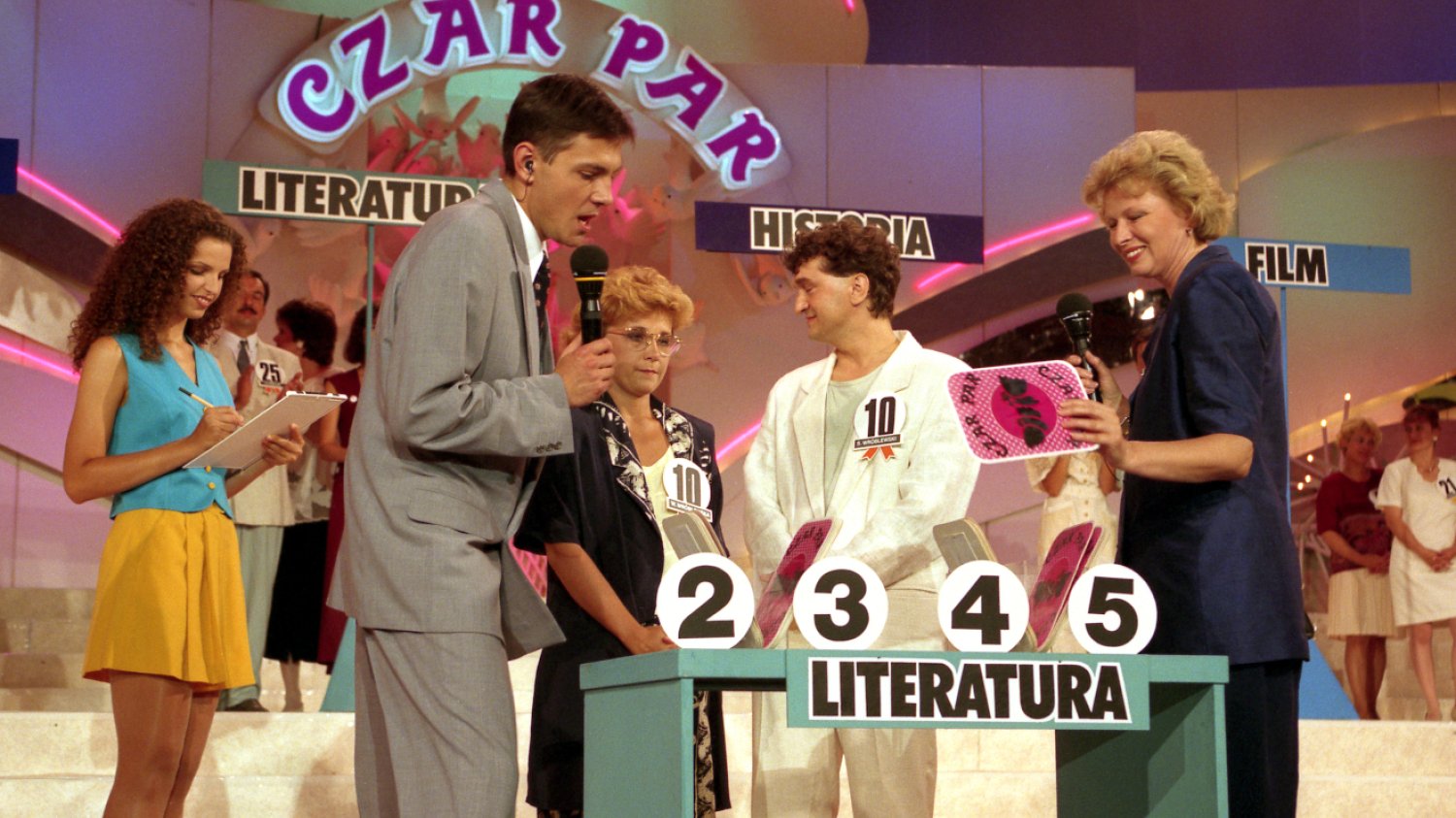 "Czar Par" to jeden z najpopularniejszych teleturniejów w historii polskiej telewizji. Nowa seria powraca po 23 latach
