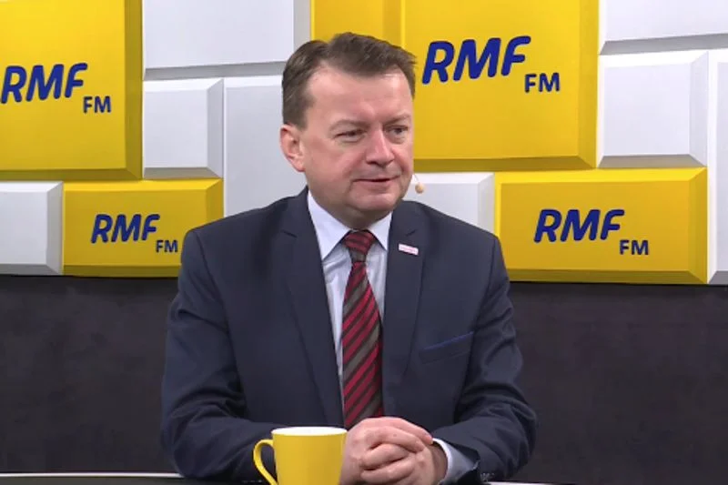 Mariusz Błaszczak dziwnie odpowiadał na pytania o rekonstrukcję rządu.
