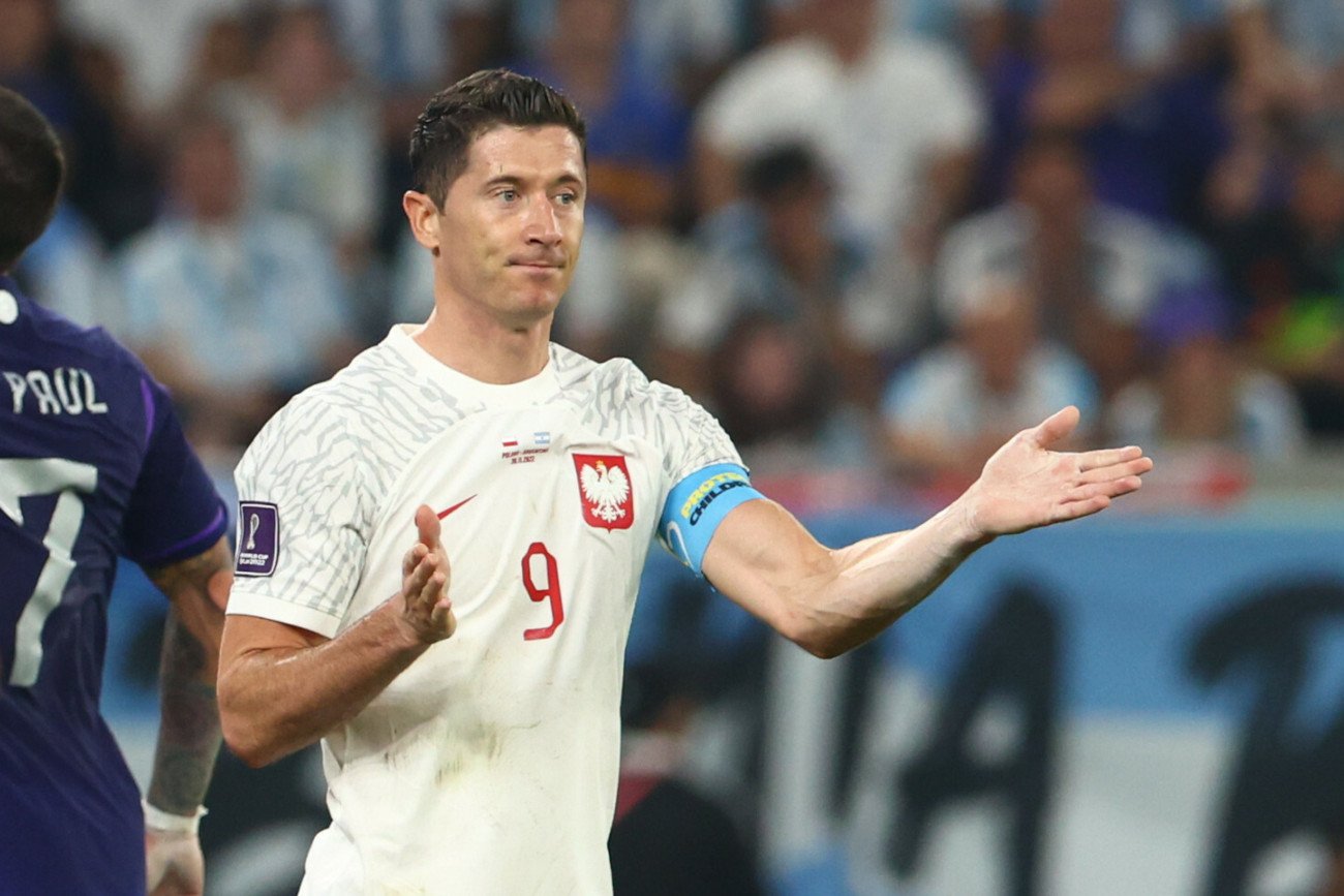 Robert Lewandowski w trzech meczach mundialu w Katarze zdobył jednego gola dla Biało-Czerwonych.