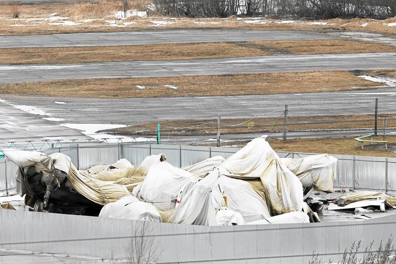 Wrak prezydenckiego samolotu Tu-154M wciąż znajduje się w Rosji