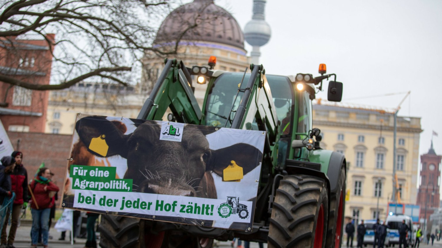Rolnicy w Niemczech protestują na ulicach Berlina.