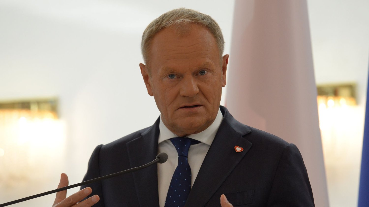 Donald Tusk podczas konferencji prasowej
