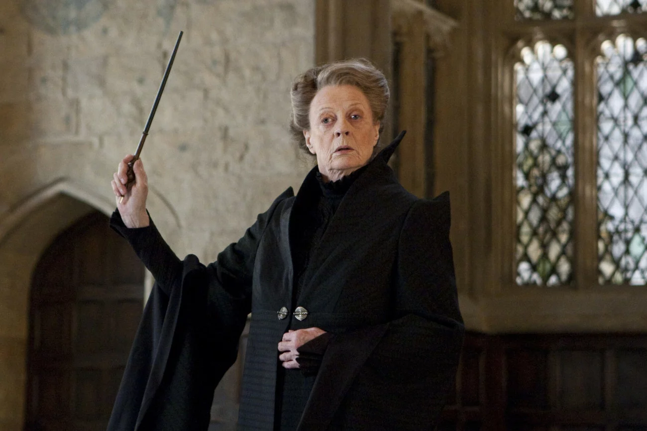 Następczyni Maggie Smith w roli McGonagall. Kto zastąpi Maggie Smith w roli McGonagall? Janet McTeer rozmawia z produkcją.