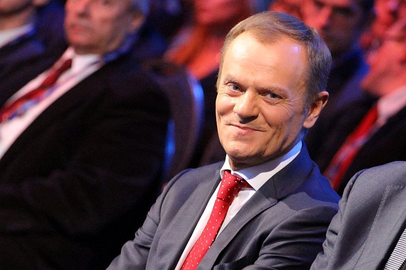 Premier Donald Tusk przekonuje, że już za 7-9 lat emigracja z Polski osłabnie.