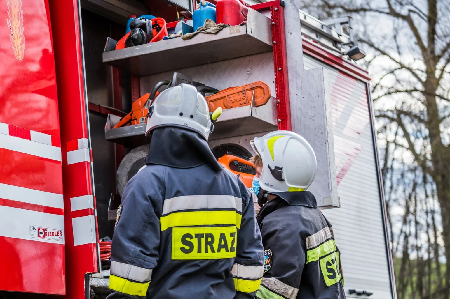 "Nie dotykaj kapsułki". RCB wystosowało ważny alert dla Polaków